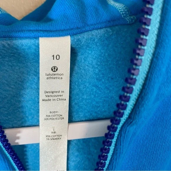 Lululemon Scuba Hoodie -Turquoise Blue Logo Hooded - Size 10 - Next to new - Picture 7 of 7